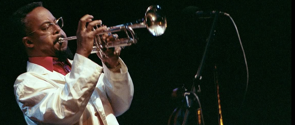 The great Lester Bowie in his white lab coat